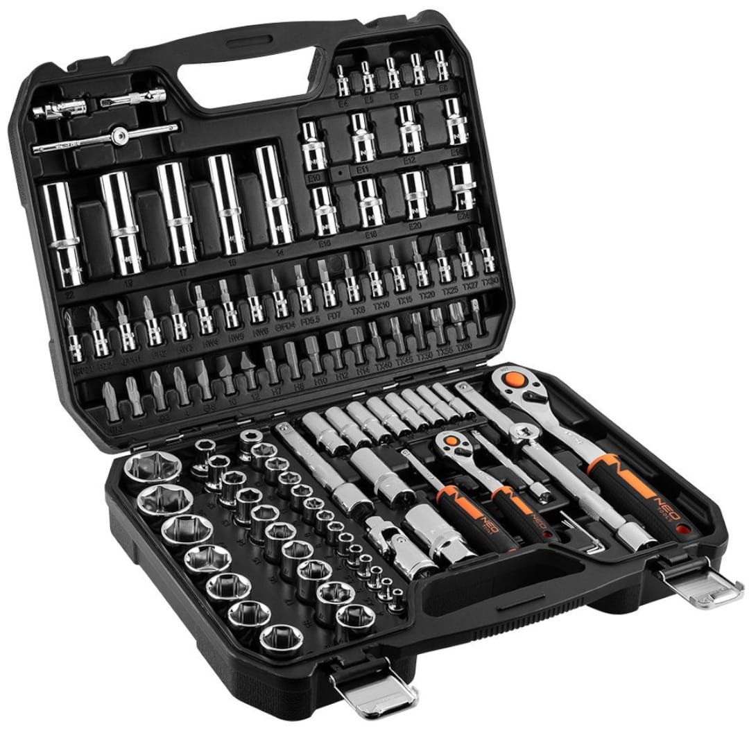 Socket wrenches 1/4   1/2   set of 110 pcs  CrV