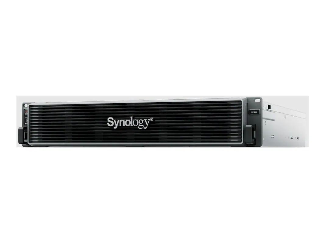Synology DP7200 NAS & servere de stocare a datelor Server stocare Cabinet metalic (2U) EPYC 7272 32 Giga Bites 123,84 TB HDD+SSD Negru